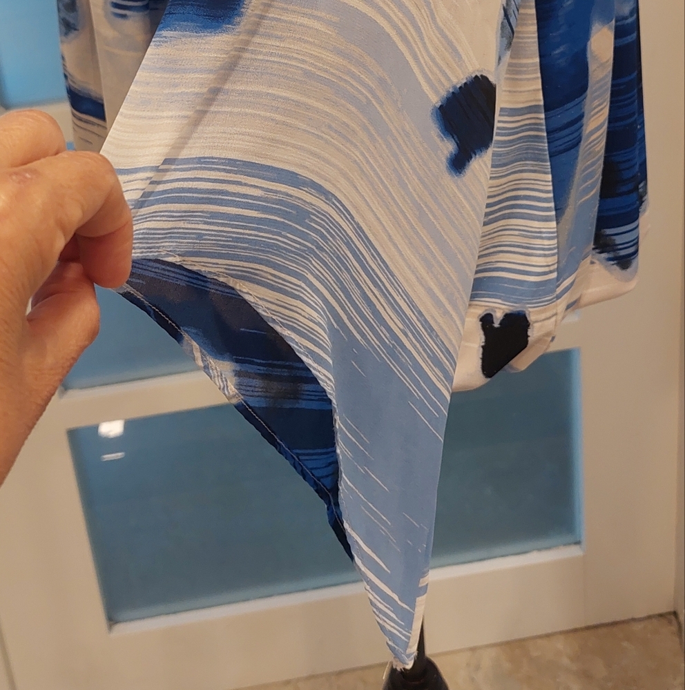 Alfani Blue and White Patterned Blouse - Picture 6 of 9